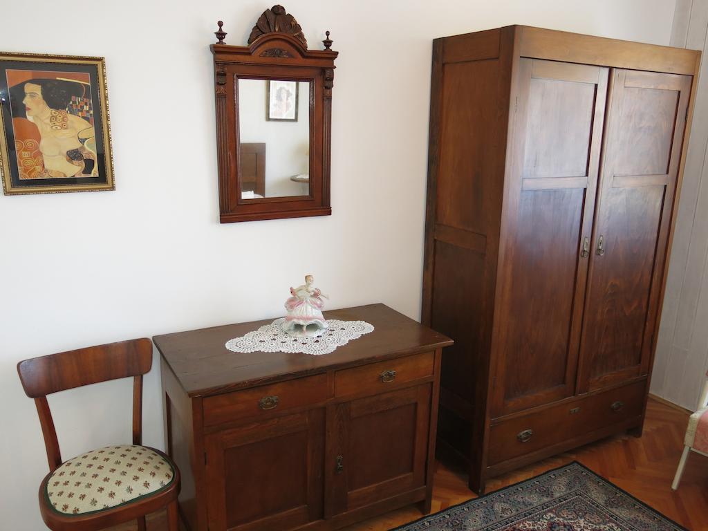 Apartments Coce トロギール 部屋 写真