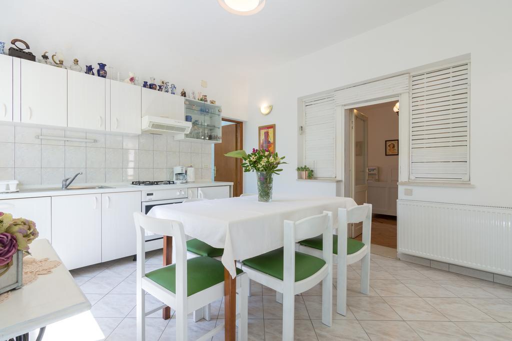 Apartments Coce トロギール エクステリア 写真